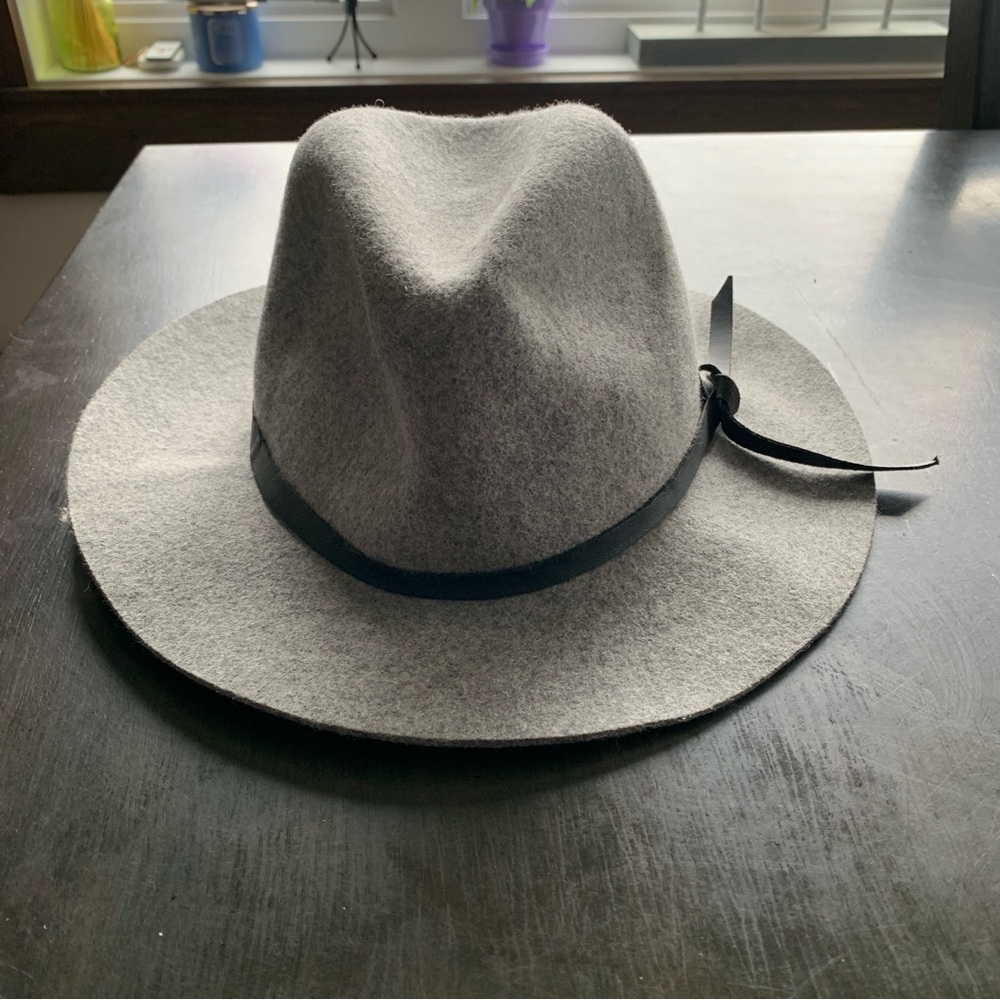 Ann Taylor Grey Wool Hat